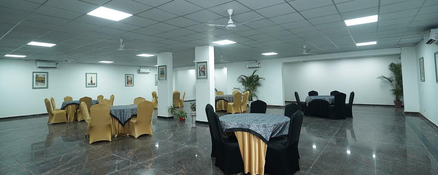 Posh Garden Inn Artemis Hospital Road Gurgaon Exterior foto
